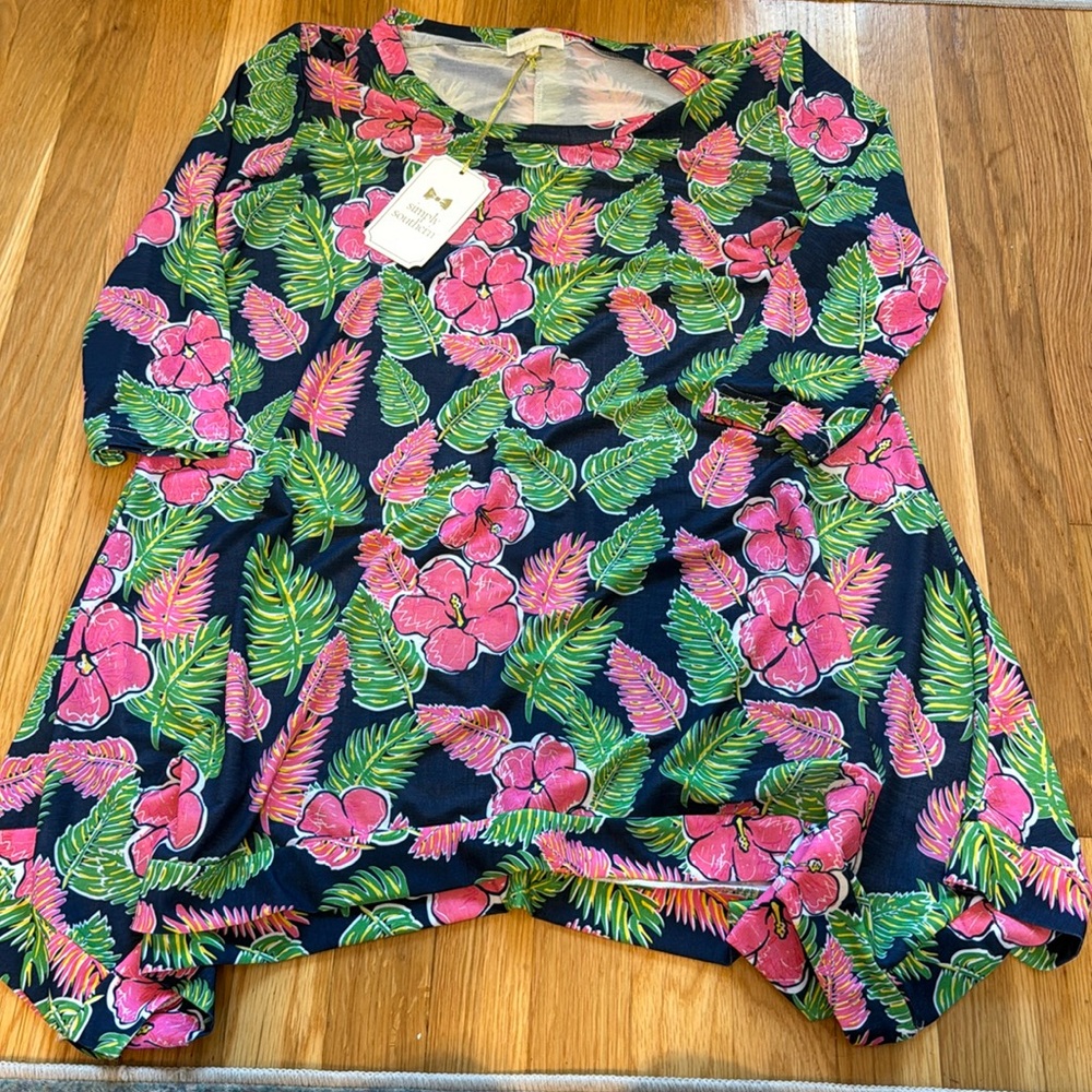 Simply Southern Hibiscus Blouse
